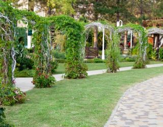 *Отель "Alean Family Doville" / "Алеан Фэмили Довиль"