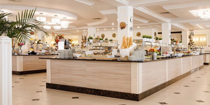 *Отель "Alean Family Doville" / "Алеан Фэмили Довиль"