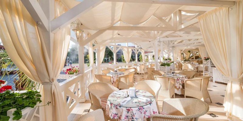 *Отель "Alean Family Doville" / "Алеан Фэмили Довиль"